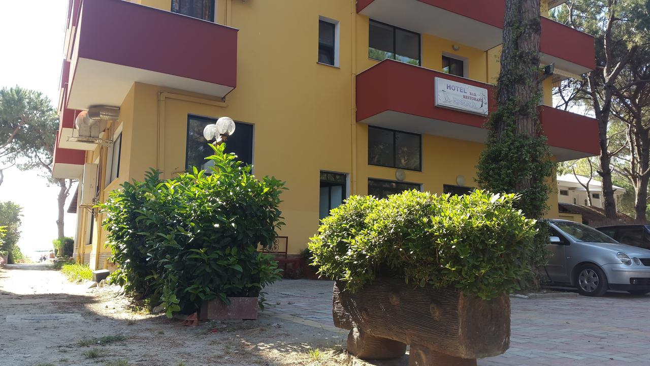 Hotel Enera Golem  Exterior photo